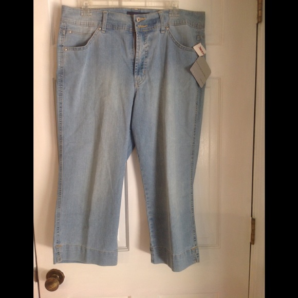 bandolino crop jeans